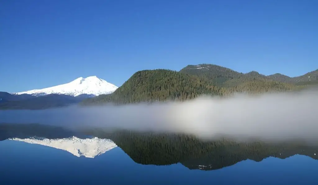 The Trails of Baker Lake